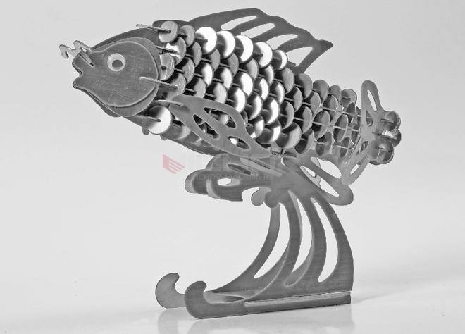 metal-fish